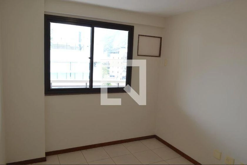 Apartment with 3 bedrooms, balcony and 130 m² — photo 47