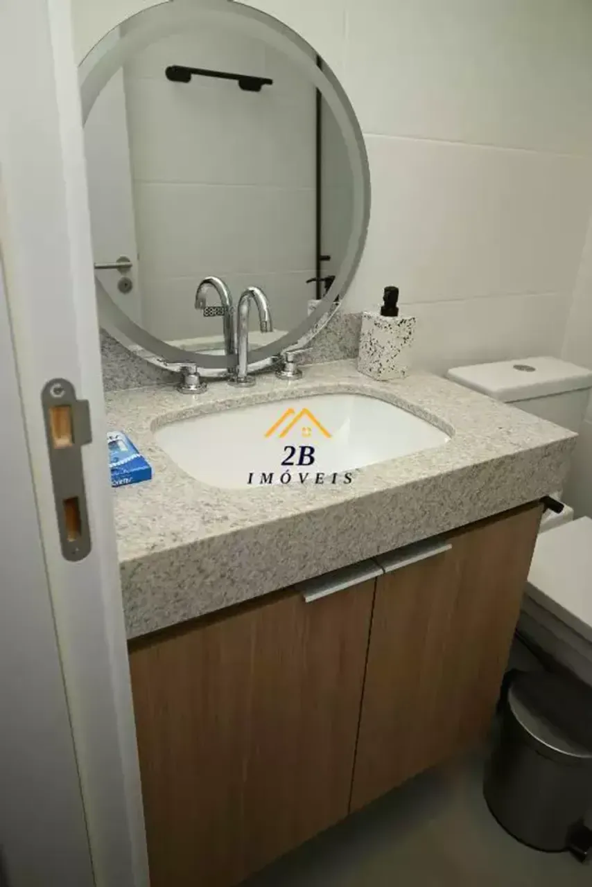 Furnished apartment with 2 bedrooms and 1 parking spot — photo 12