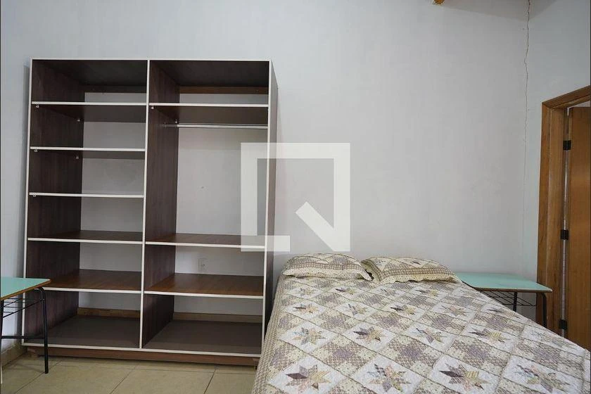 25 m² studio with a separate kitchen and gas stove — photo 7