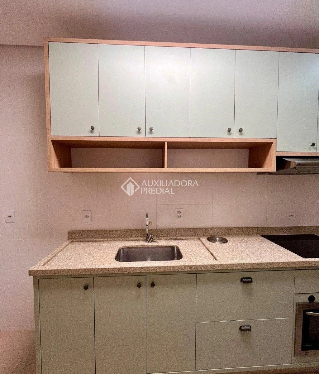 Mountain view in a 2-bedroom apartment, 80 m² — photo 23