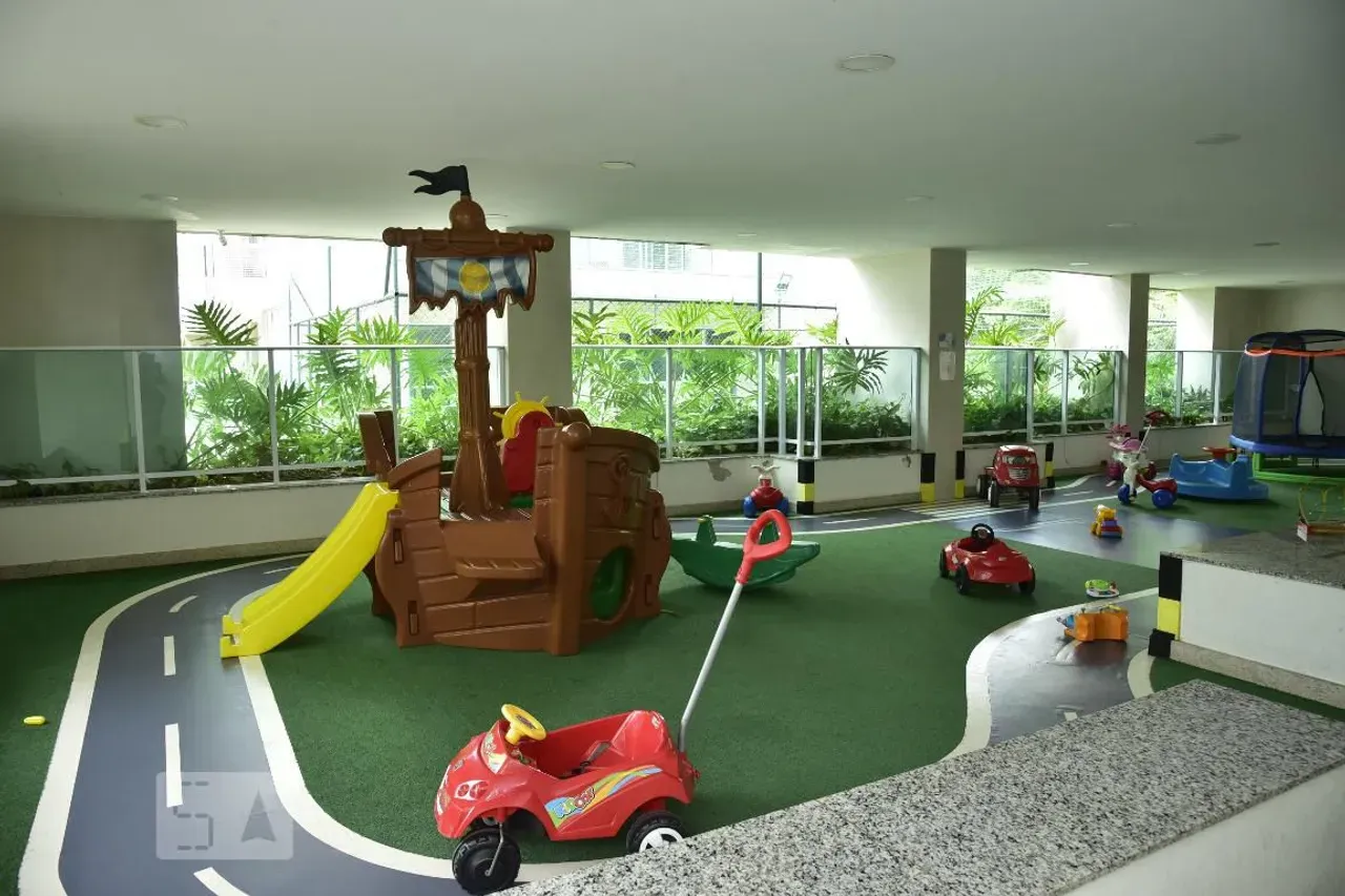 Furnished 93 m² apartment with 3 bedrooms and 1 parking — photo 62