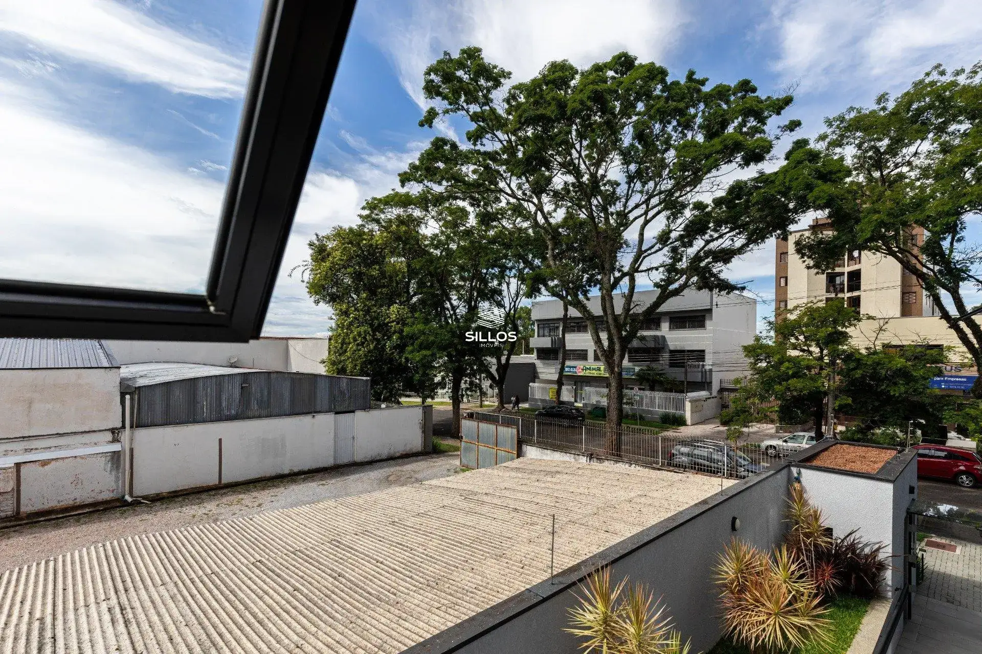 2-bedroom apartment with a grill on the balcony in Curitiba — photo 19