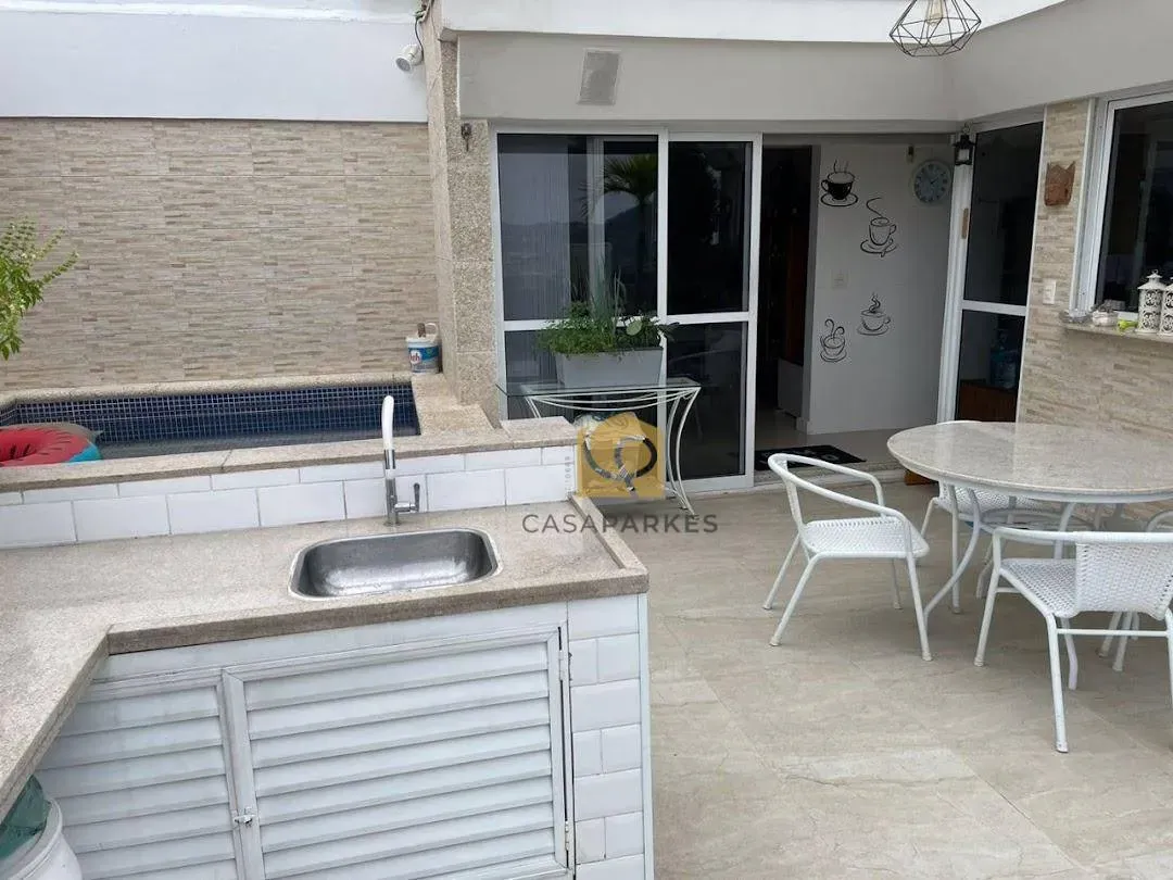 Mountain view in a 3-bedroom apartment, 138 m² — photo 2