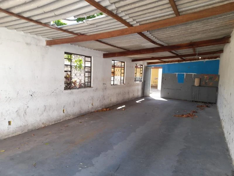 Casa independiente de 500 m² con 4 dormitorios y 1 suite — photo 33