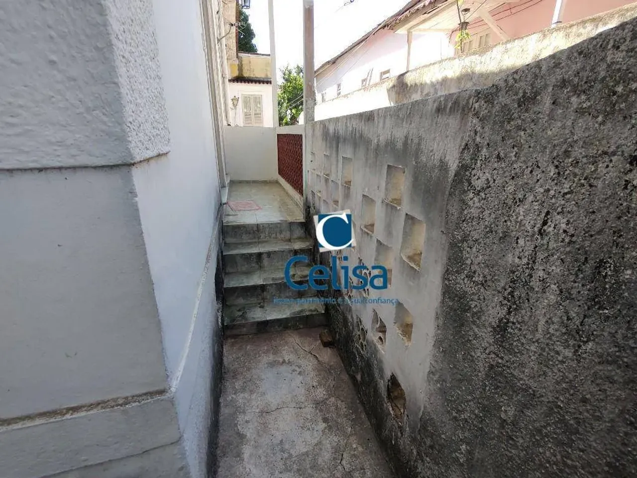 Меблированный дом с 2 спальнями и 1 ванной — photo 20
