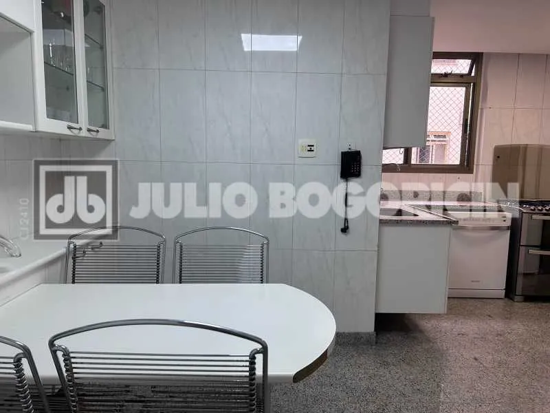 Apartamento com 5 quartos e 5 banheiros, 2 vagas — photo 19