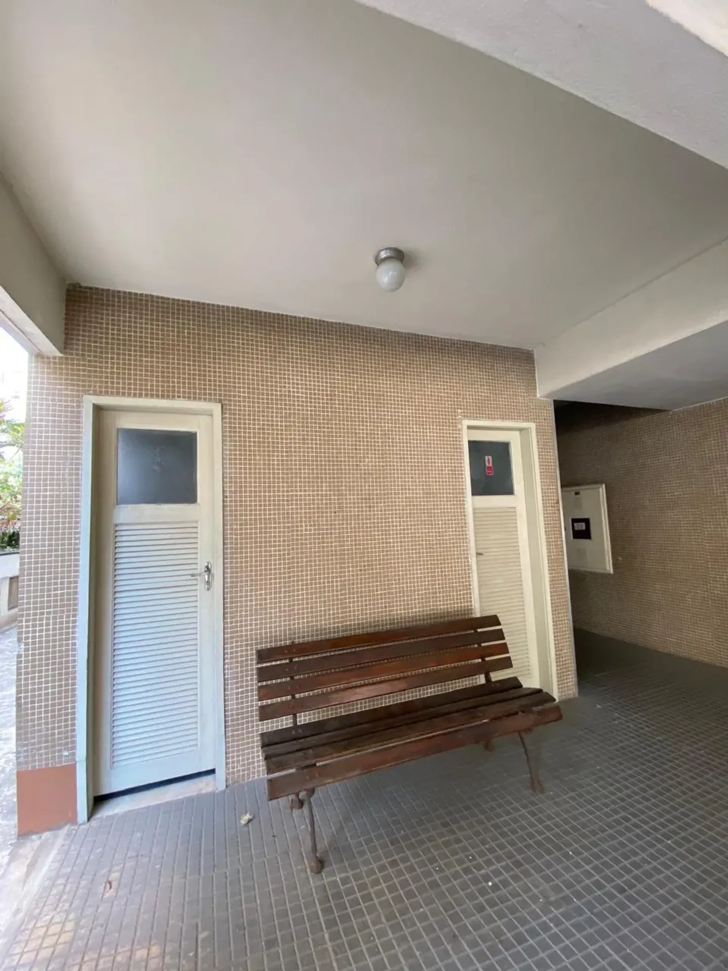 Пральна машина та 2 спальні: квартира 90 м² — photo 36