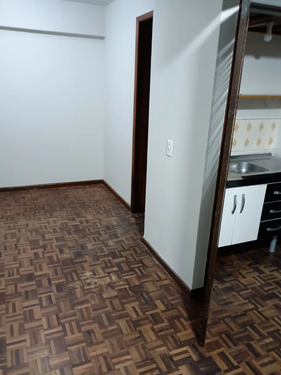 Деревянный пол или ламинат и 1 спальня: дом 30 м² — photo 5