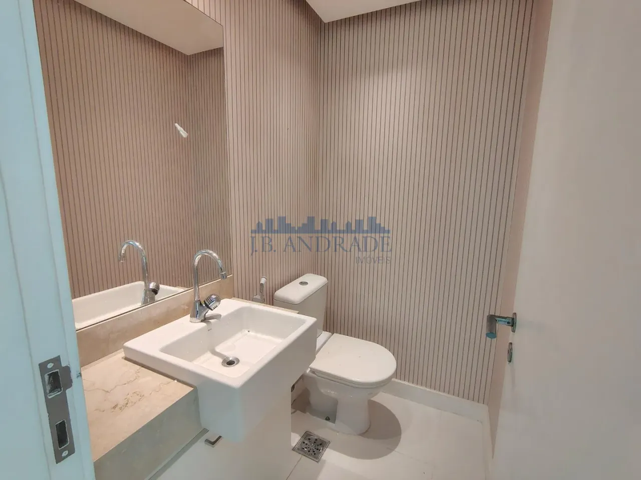 Apartamento com 4 quartos e varanda envidraçada — photo 19