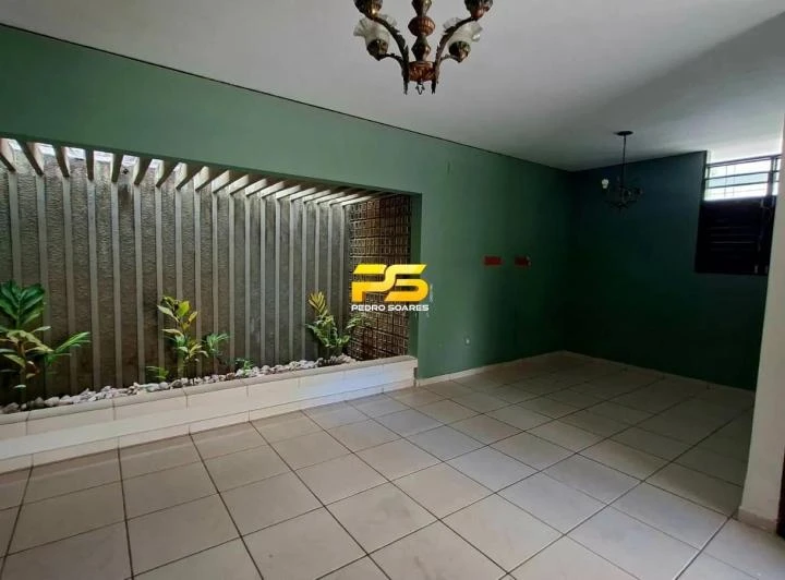 House with 4 bedrooms, 5 bathrooms and 348 m² — photo 4