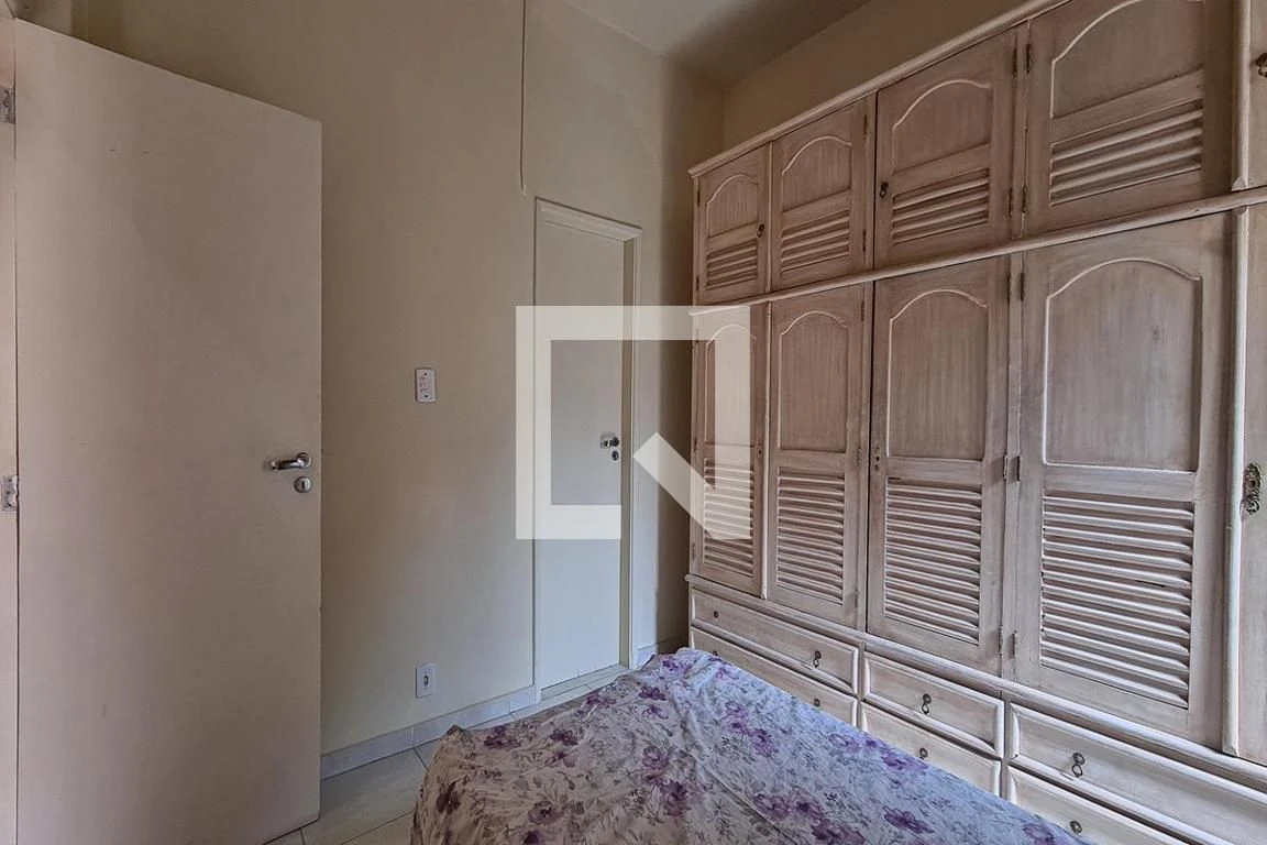 Apartamento amueblado con 2 dormitorios y 2 baños — photo 14