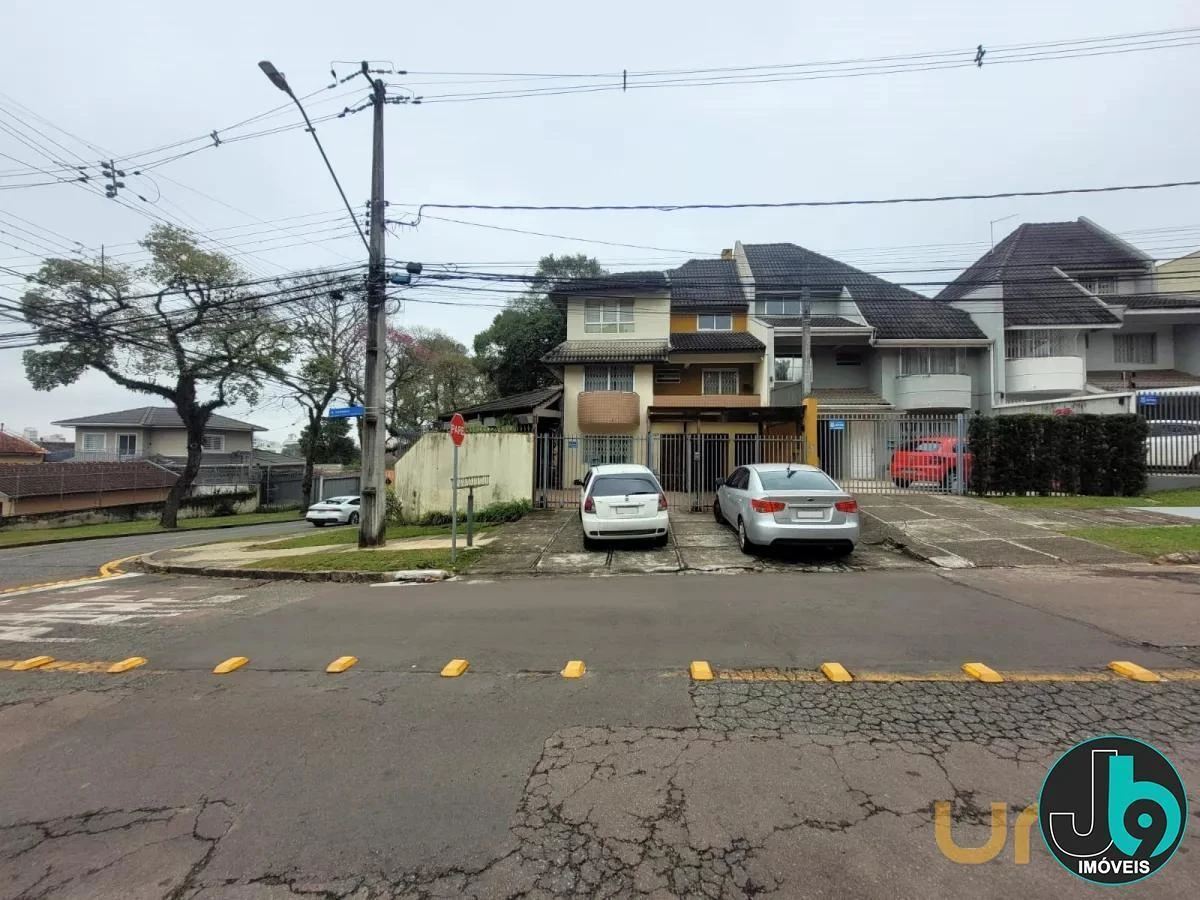 House with 3 bedrooms, 200 m², 3 parking spots and 4 levels — photo 17