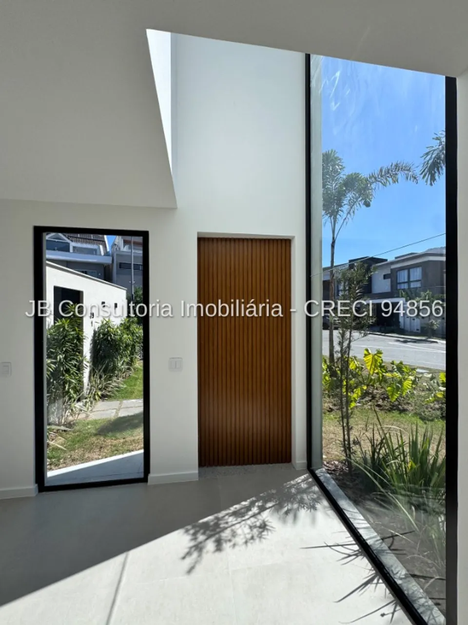 House, 210 m², with a grill on the balcony — photo 5
