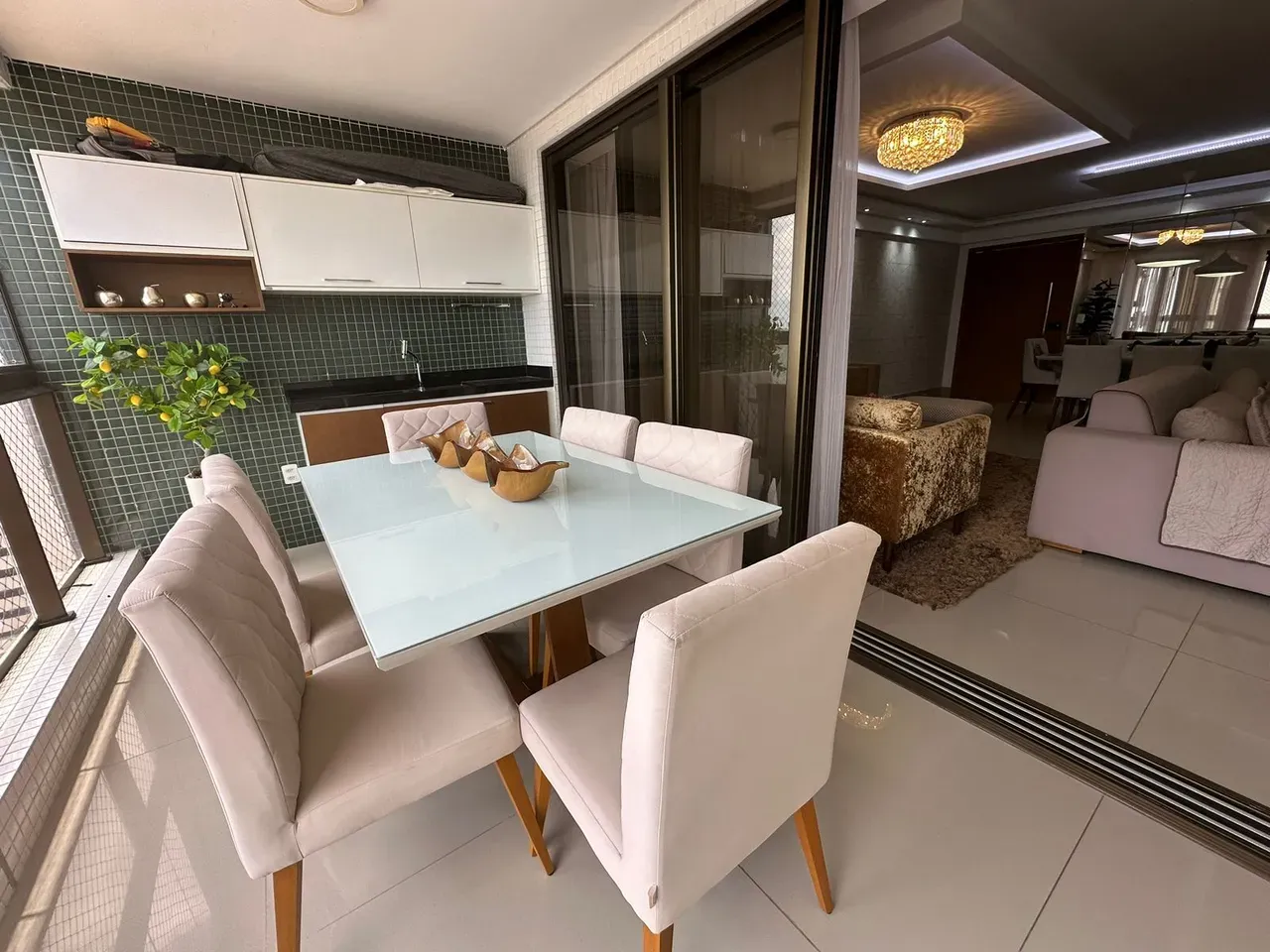 141 m² apartment with a washing machine and a home office — photo 7