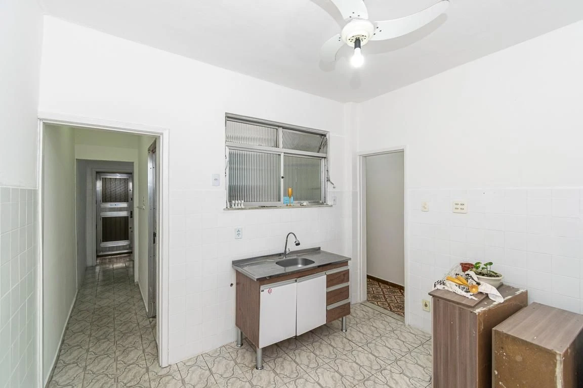 Unfurnished apartment with 3 bedrooms and 1 parking spot