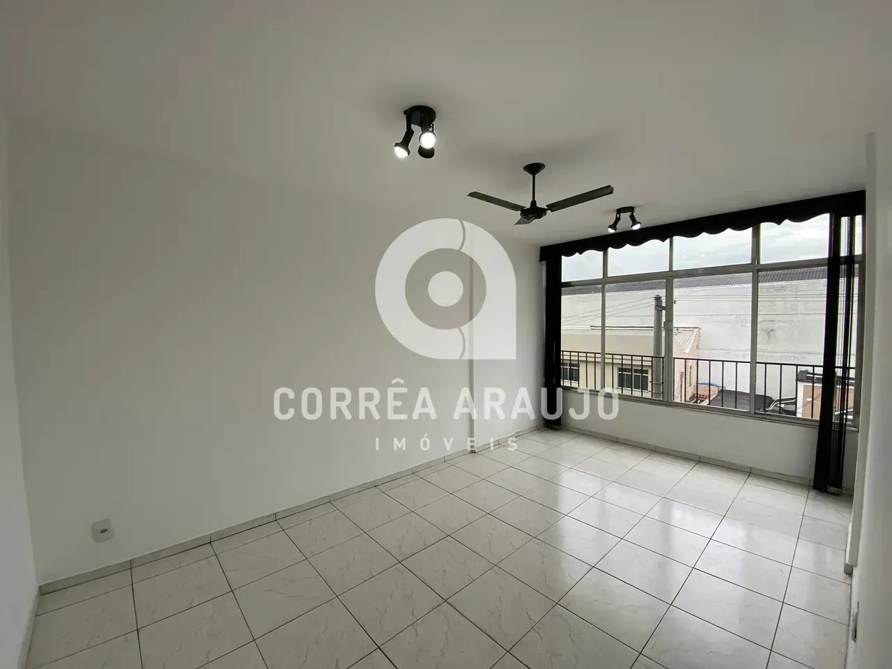 For rent: 62 m² apartment with 2 bedrooms and 1 bathroom — photo 2