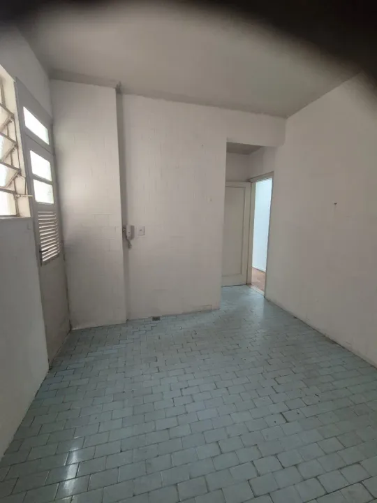 100 m² apartment with 3 bedrooms and 2 bathrooms — photo 6