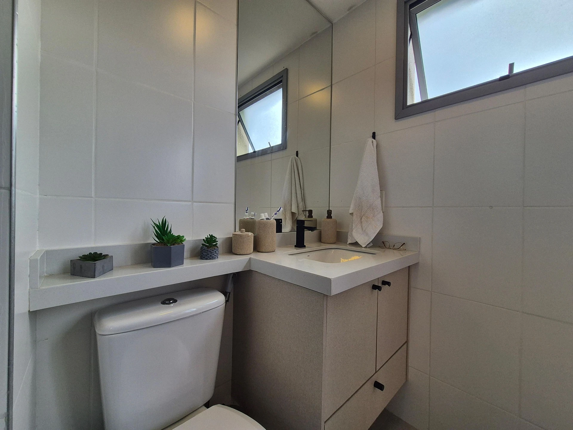 2 quartos e janelas do piso ao teto: apartamento de 82 m² — photo 34