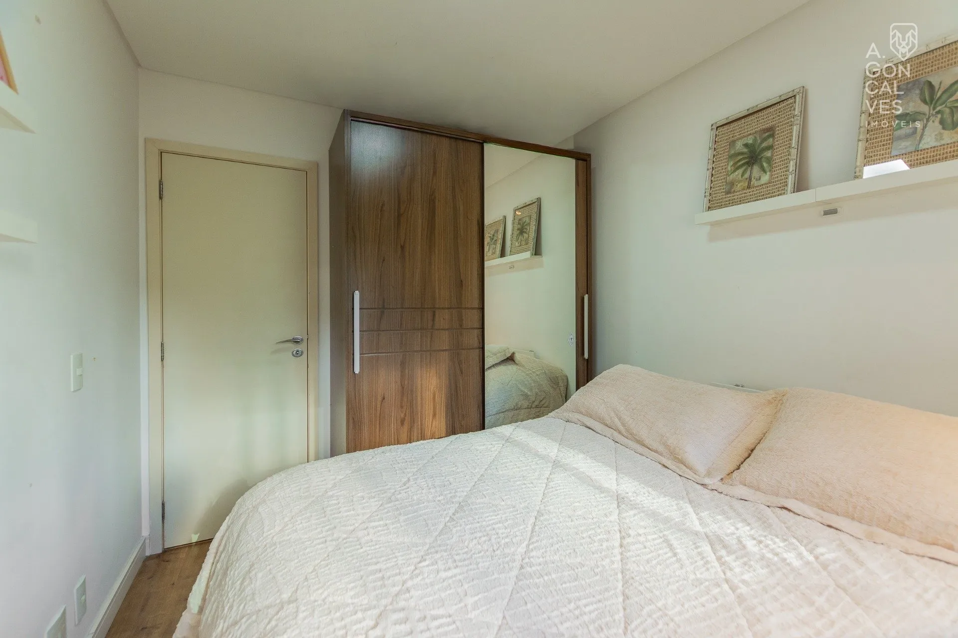 Apartamento de 3 dormitorios y 2 plazas, 233 m² — photo 25