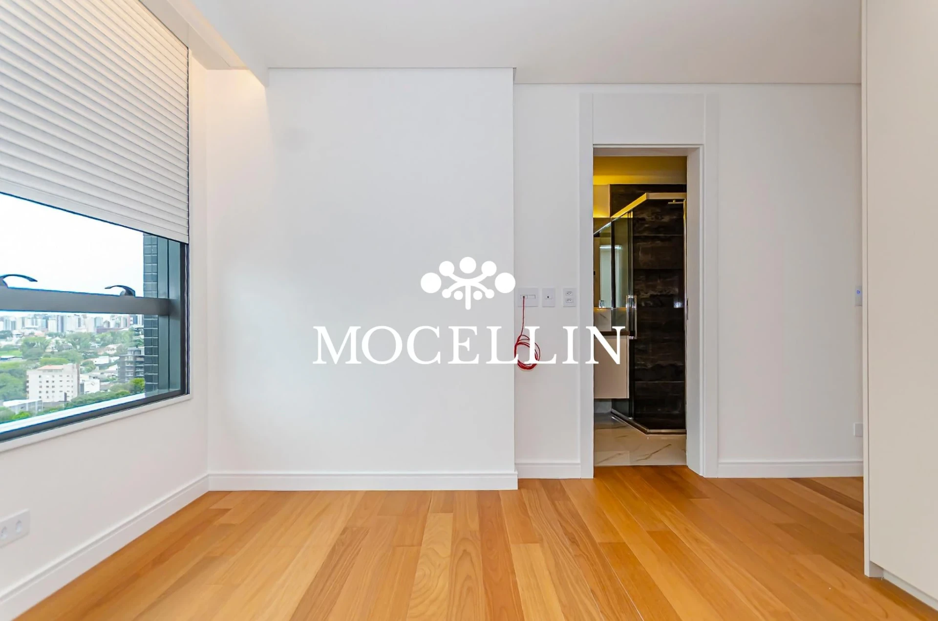 Floor-to-ceiling windows in a 3-bedroom apartment, 242 m² — photo 28