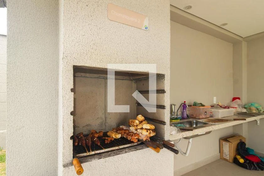 2-bedroom apartment in a building with a pool — photo 43