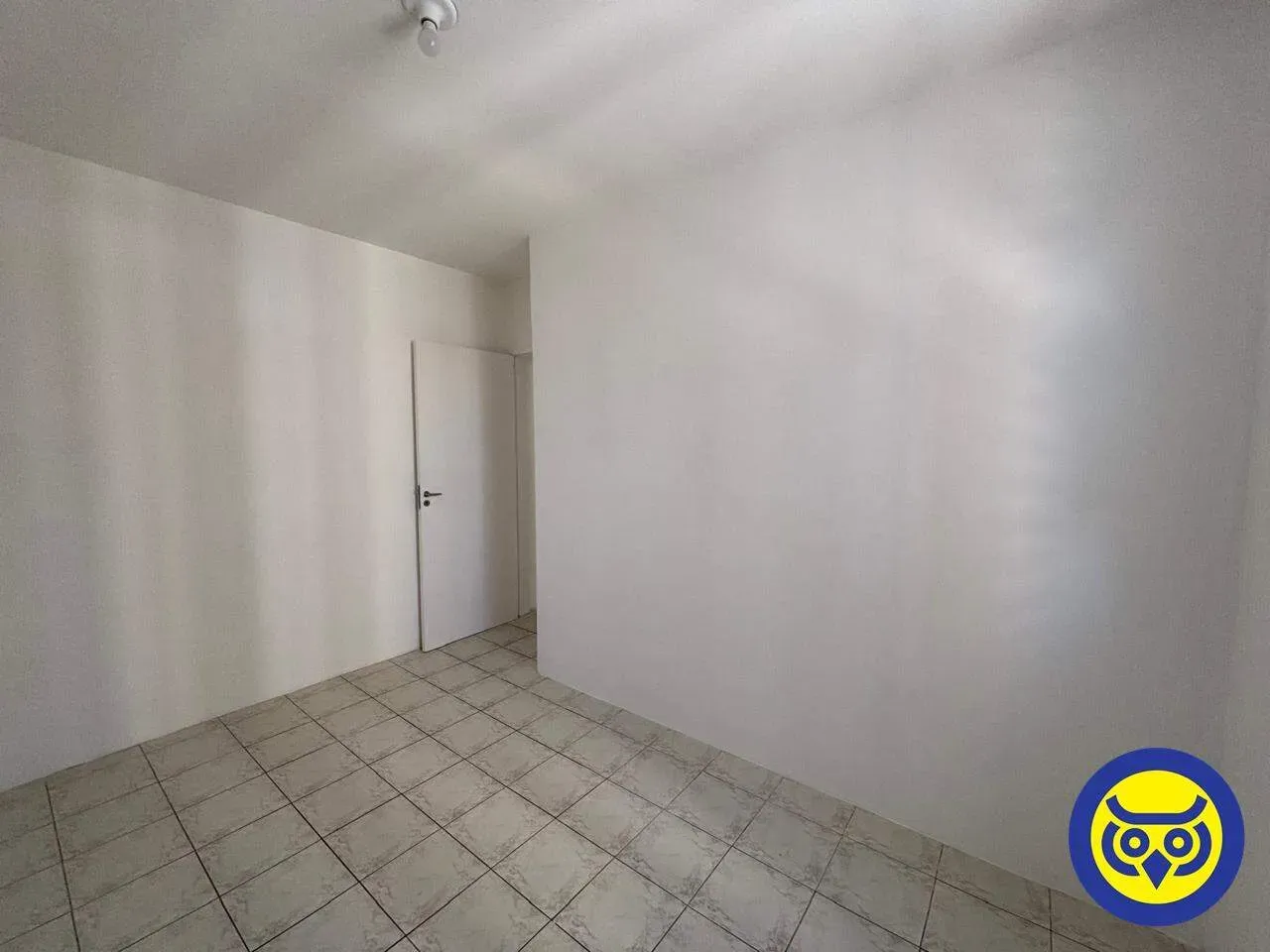 Apartamento de 2 dormitorios con cocina cerrada y 1 plaza — photo 21