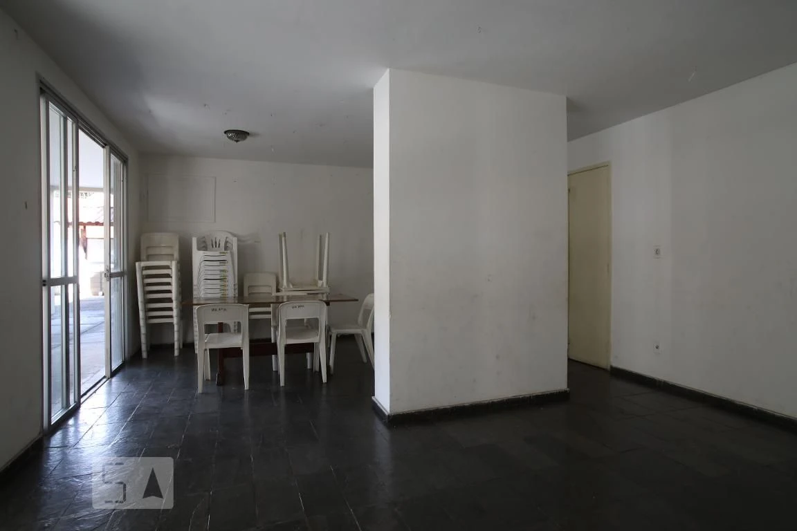 Home office in a 2-bedroom apartment, 60 m² — photo 23