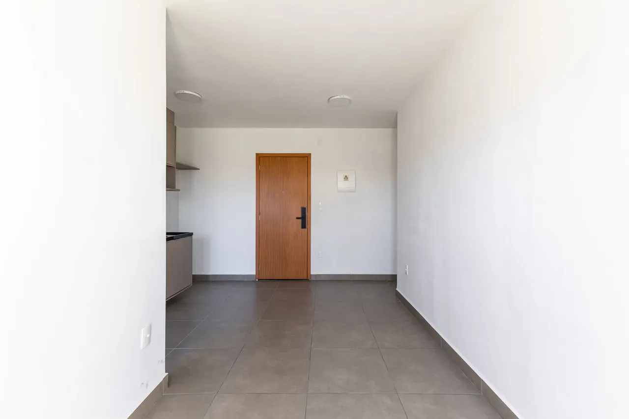 Furnished 77 m² apartment with 2 bedrooms and balcony — photo 27