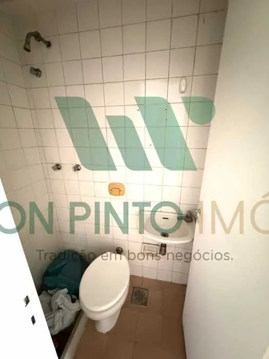 2-bedroom apartment with a mountain view in Rio de Janeiro — photo 25