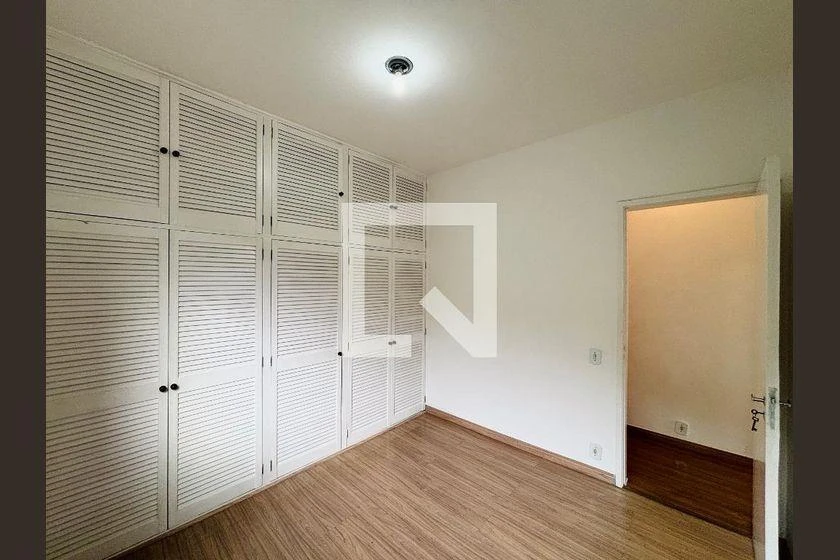 3-bedroom apartment with a water view in Rio de Janeiro — photo 14