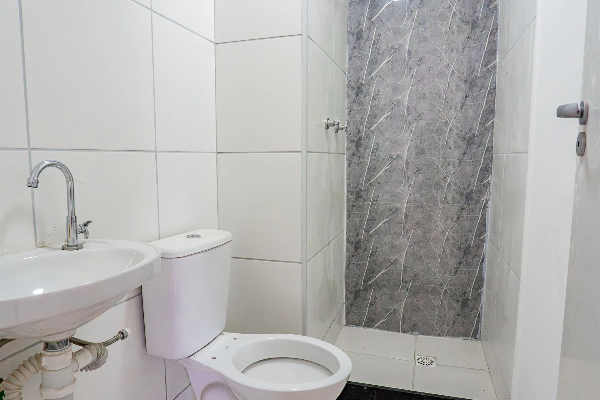 Apartamento de 1 quarto com varanda e cozinha integrada — photo 13