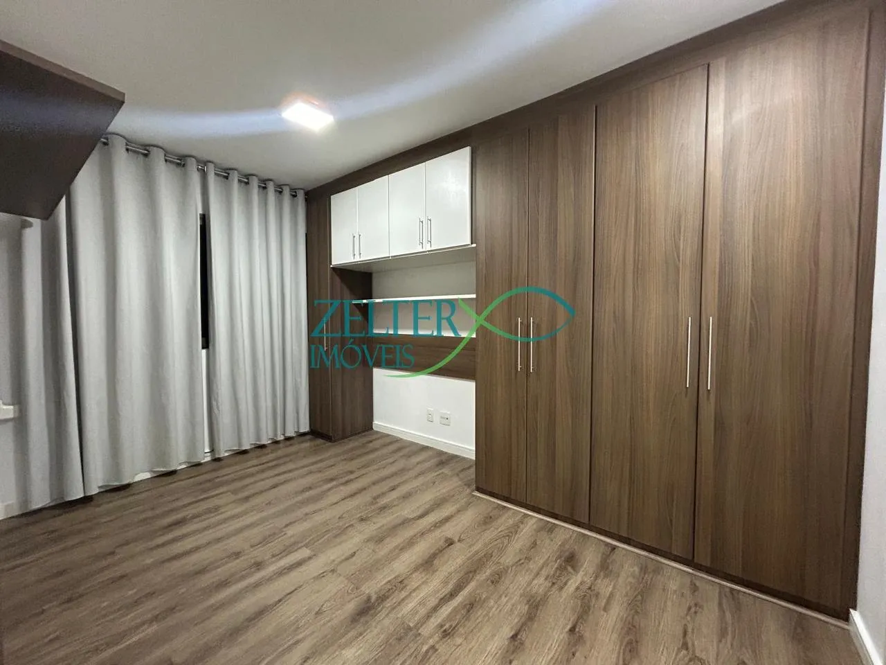 Apartamento com 3 quartos e cozinha fechada — photo 3