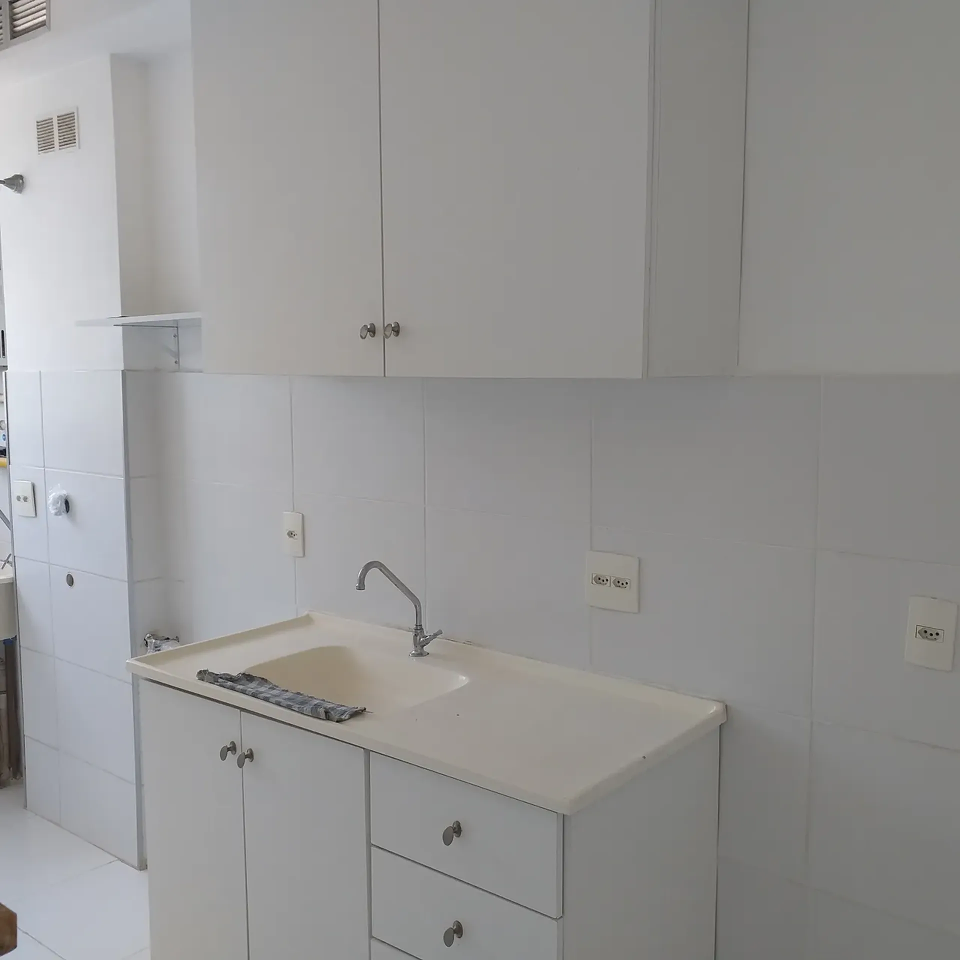 Rental apartment with 2 bedrooms, 47 m² and balcony — photo 24