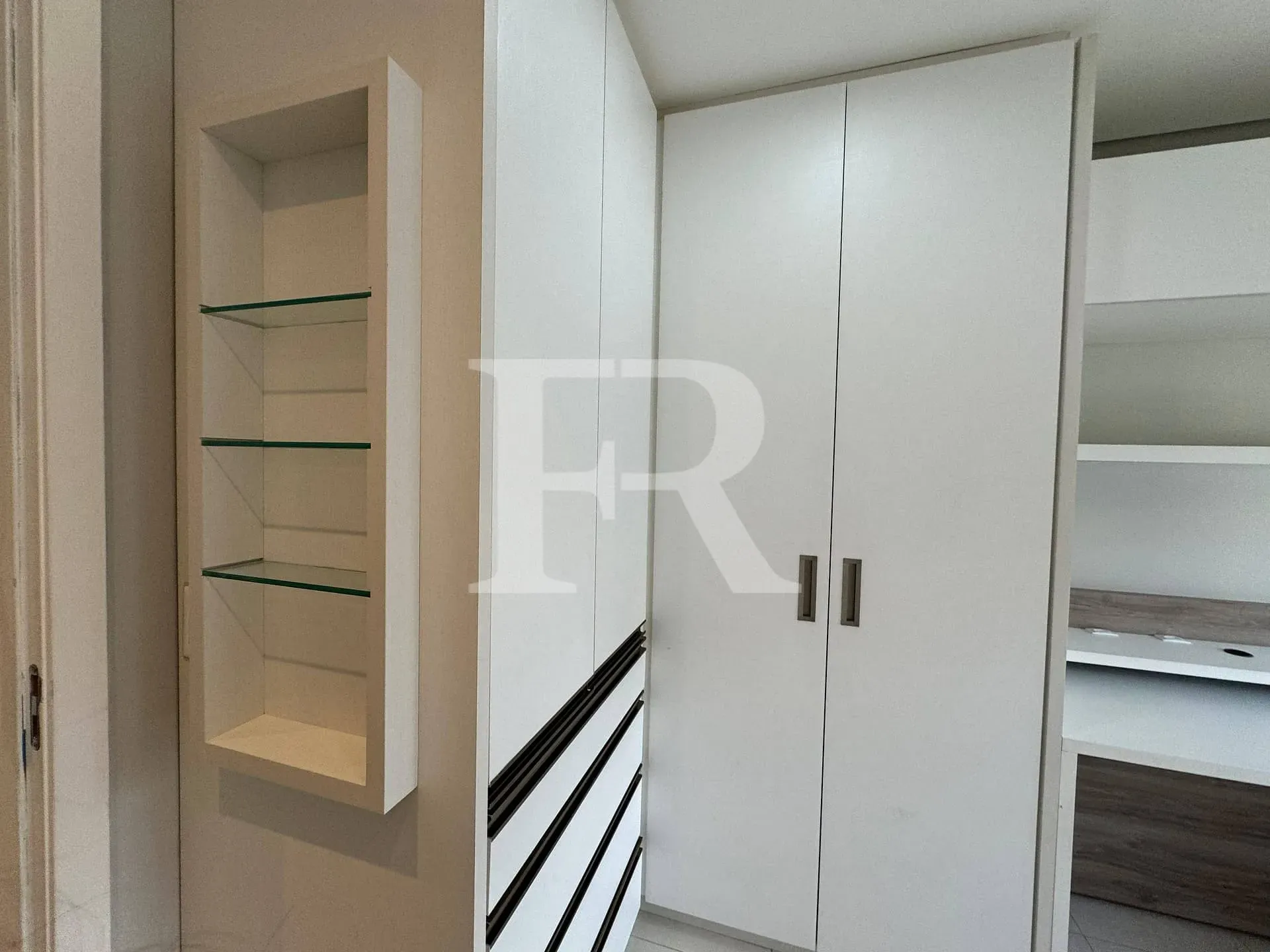 2-bedroom apartment with balcony and charcoal grill — photo 132