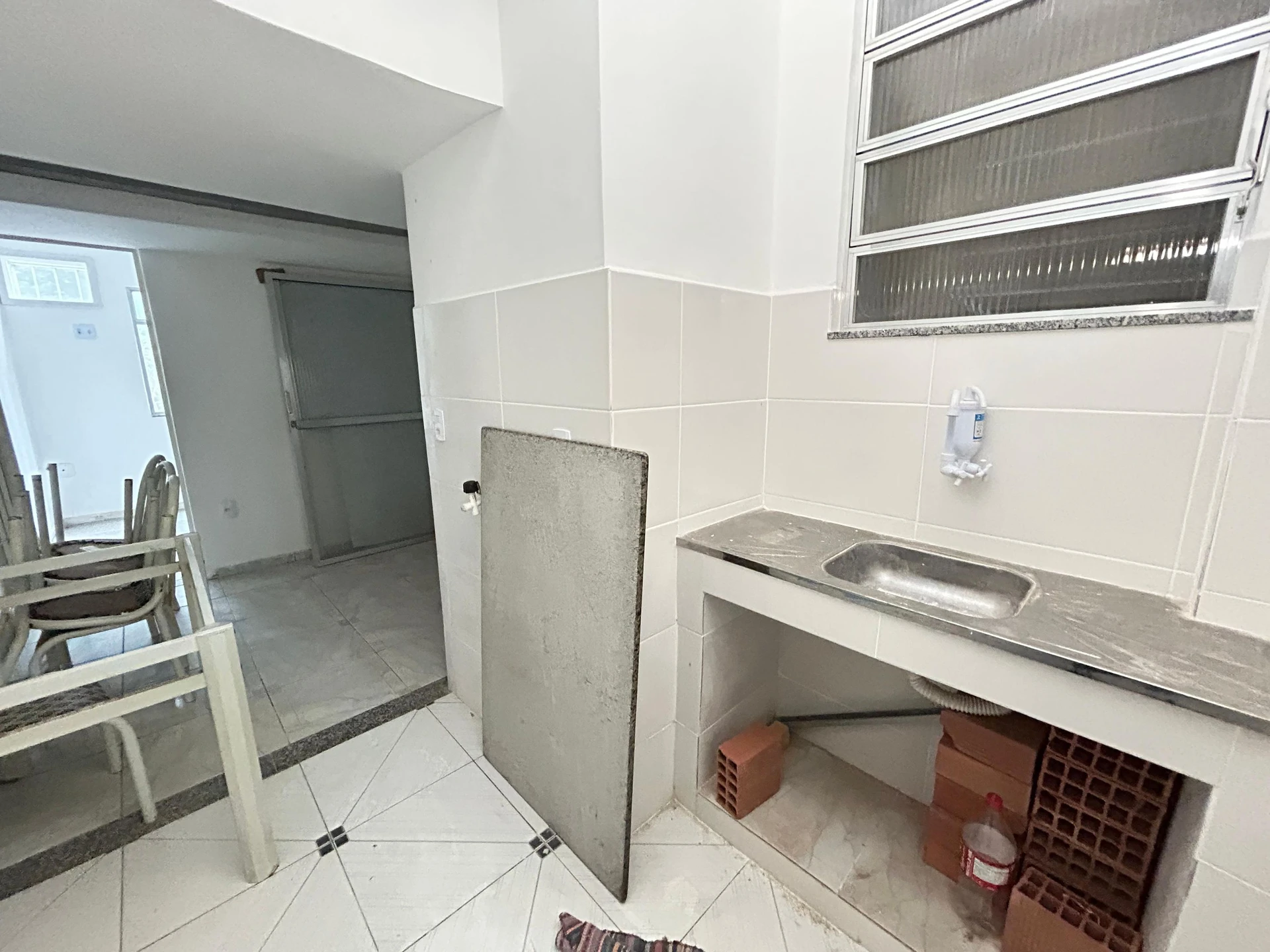 Rental studio kitnet with 1 bedroom and no parking — photo 9