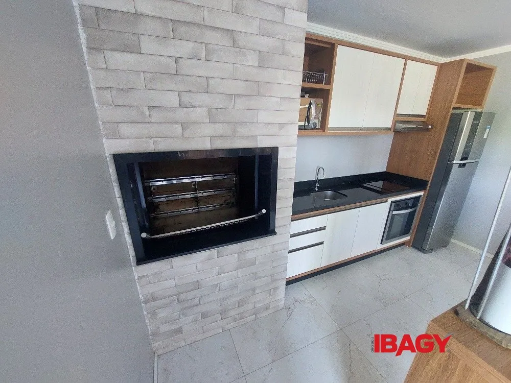 Apartamento amueblado con 2 dormitorios y 72 m² — photo 18