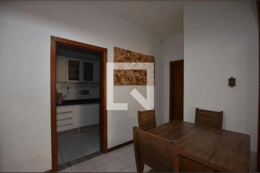 4-bedroom apartment with a home office — photo 8