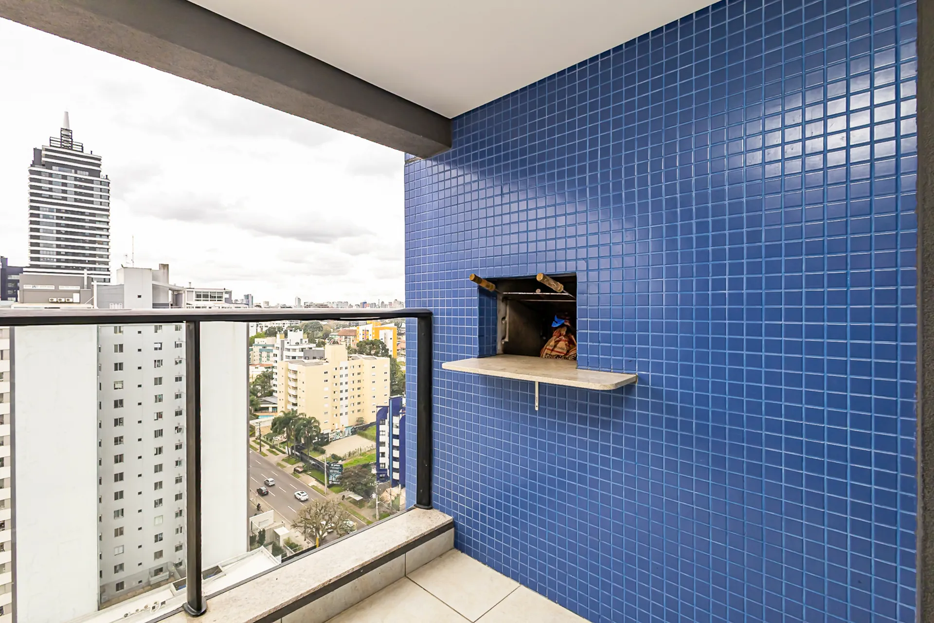 Apartamento amueblado de 46 m² con 1 dormitorio y parking — photo 6
