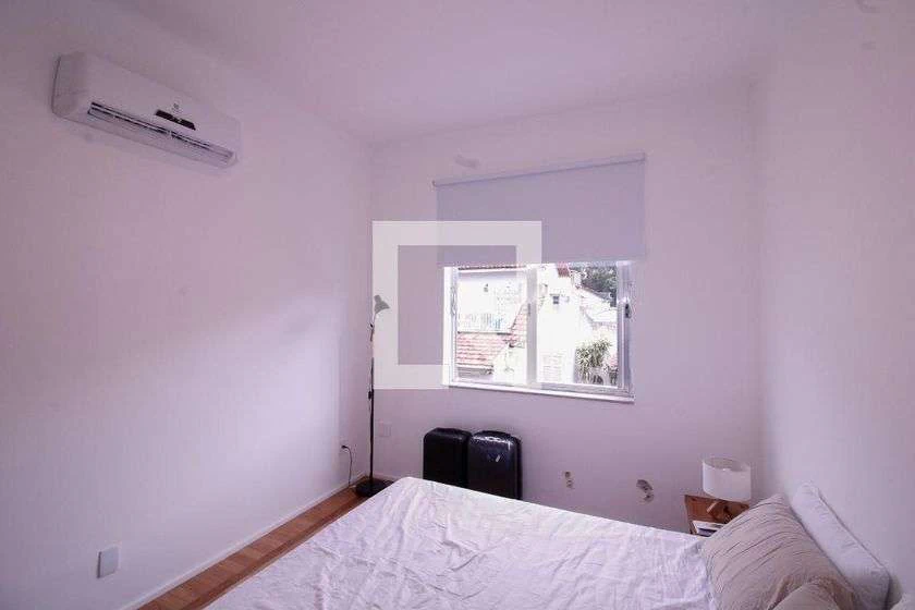 Rental apartment with 2 bedrooms and a balcony — photo 11