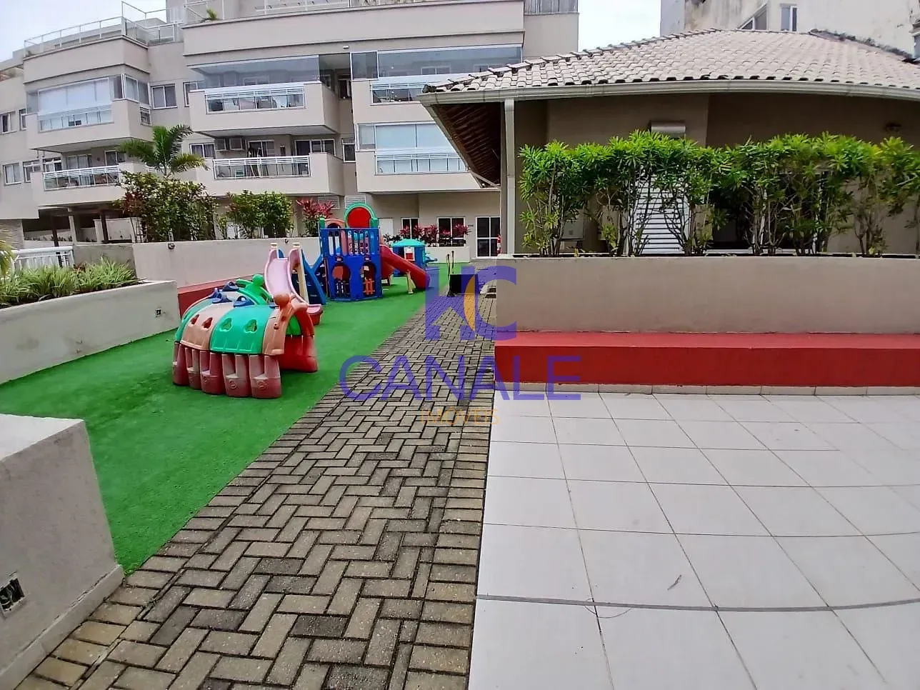 Rental apartment with 3 bedrooms and enclosed balcony — photo 46