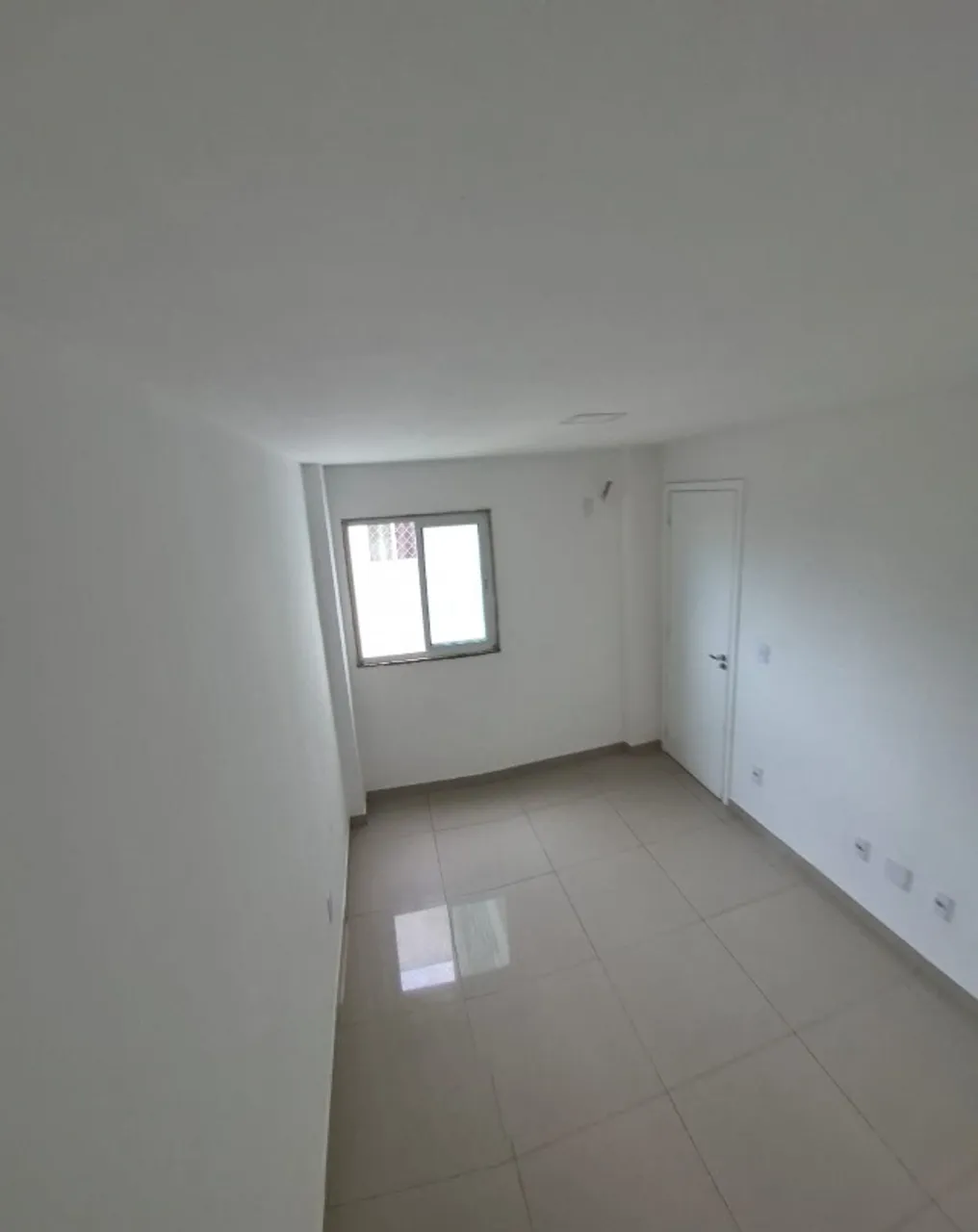2-bedroom apartment with a balcony — photo 10