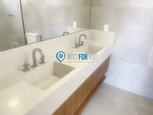 Casa com 5 dormitórios e cozinha integrada, 450 m² — photo 4