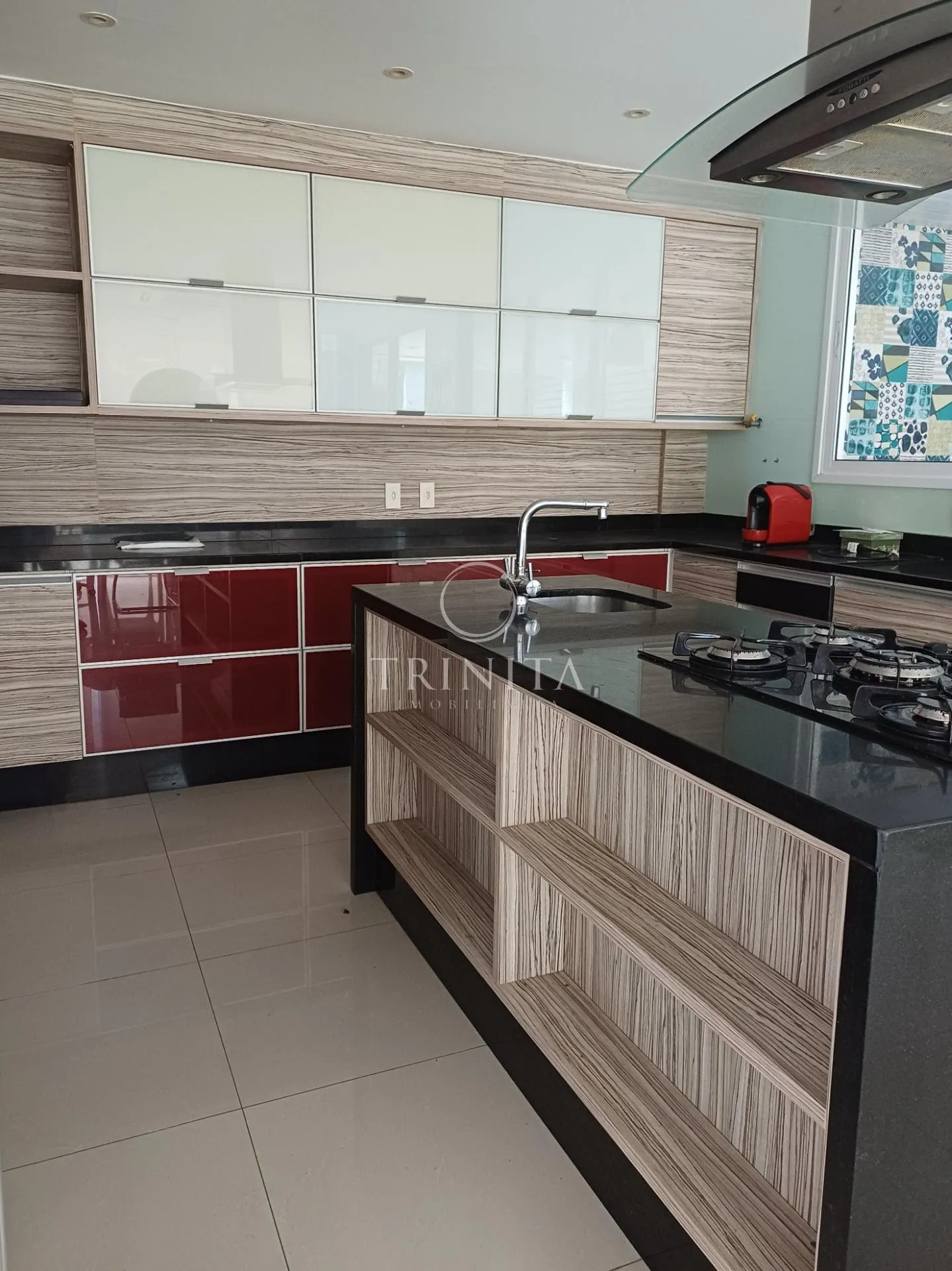House, 490 m², with a grill on the balcony — photo 40