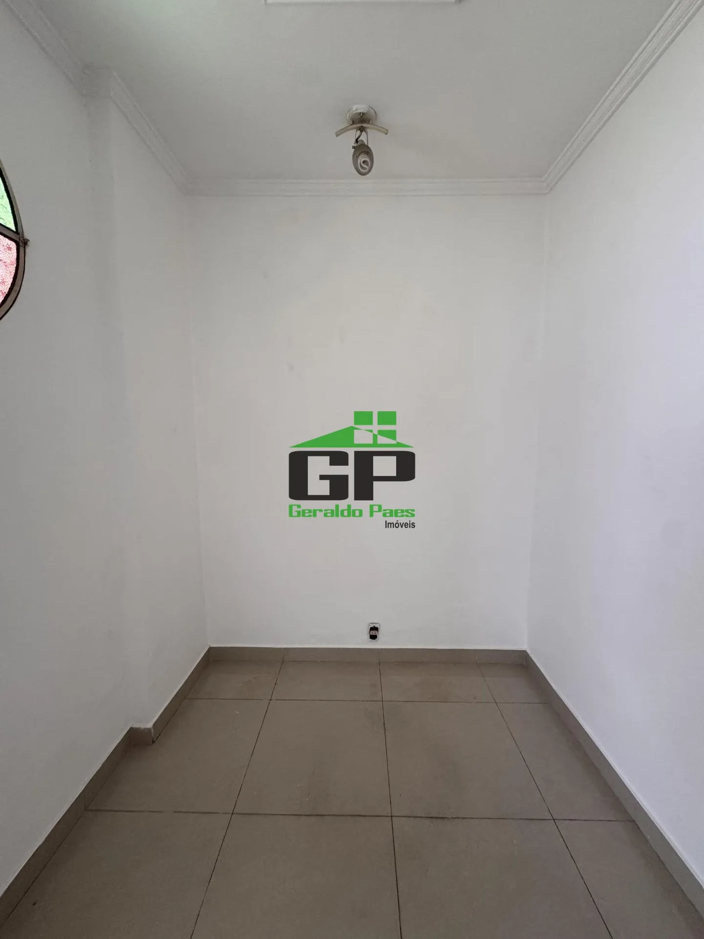 Unfurnished house with 4 bedrooms and a balcony — photo 11