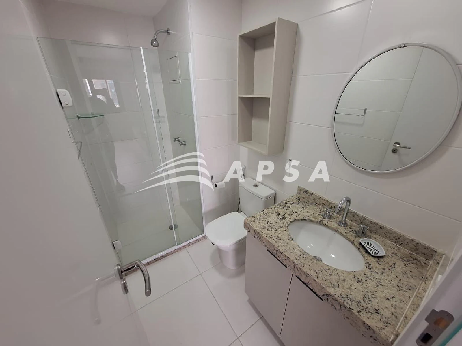Furnished 1-bedroom apartment with open-plan kitchen 64 m² — photo 2