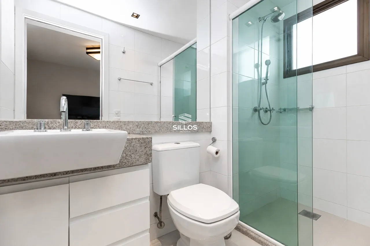 3 en-suite bedroom apartment with 4 bathrooms — photo 11