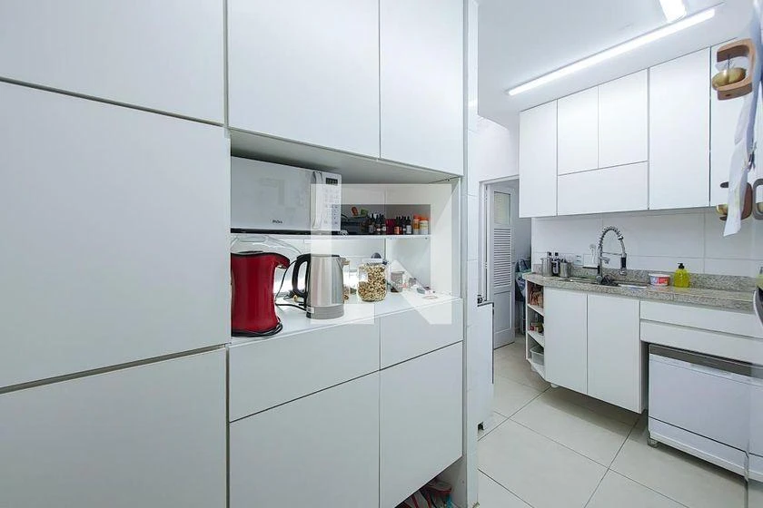 Shared BBQ area with a furnished 93 m² apartment — photo 32
