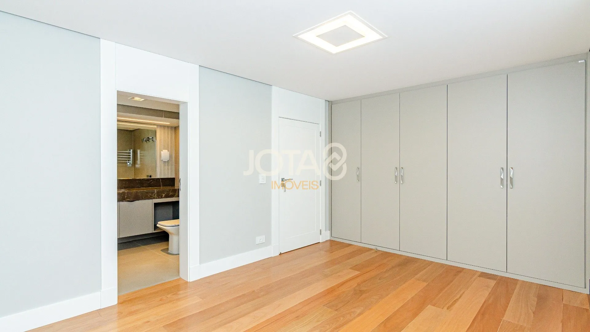 4-bedroom apartment with 607 m² and 4 parking spots — photo 26