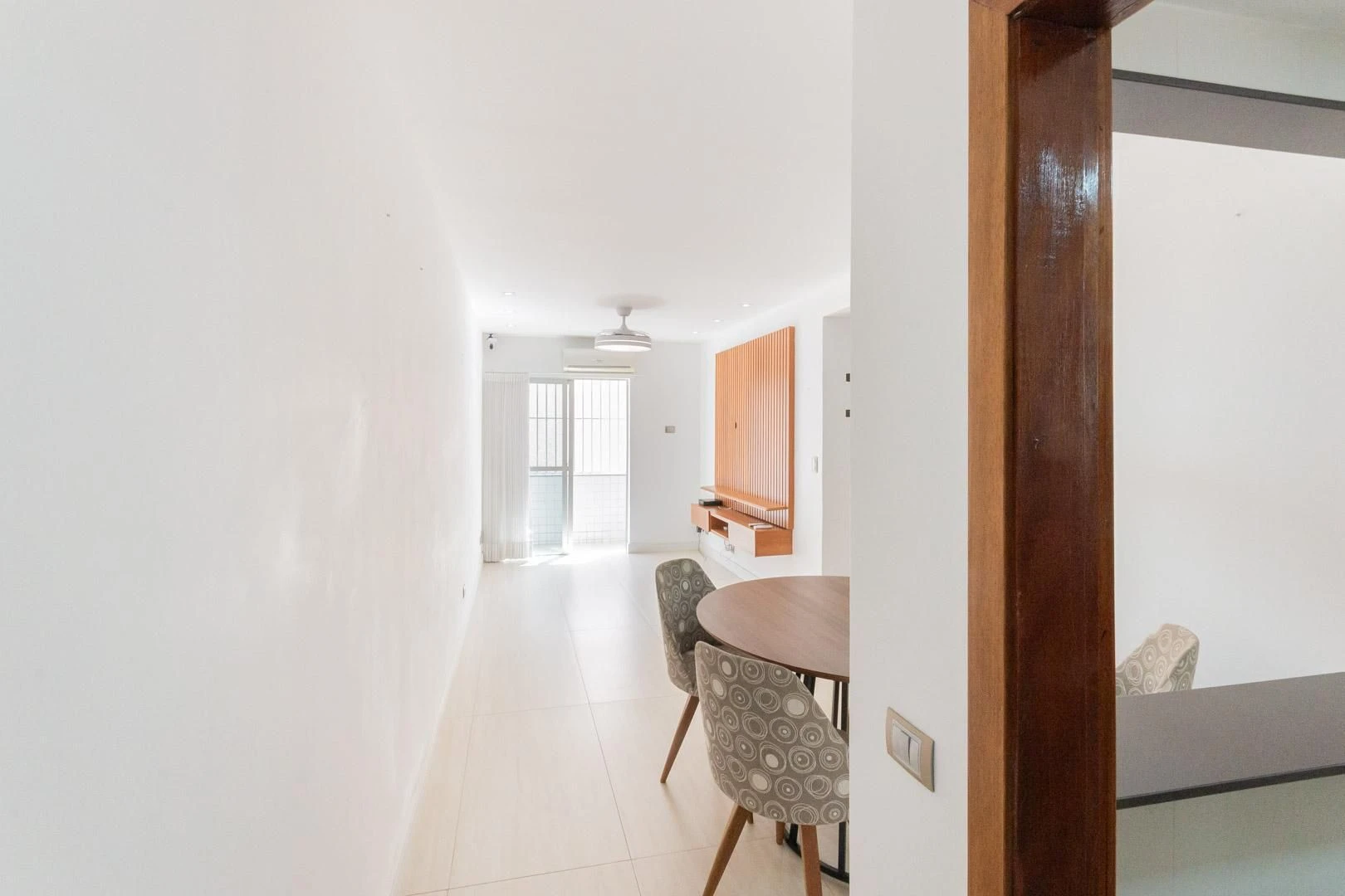 Робоче місце та 2 спальні: квартира 61 м² — photo 8