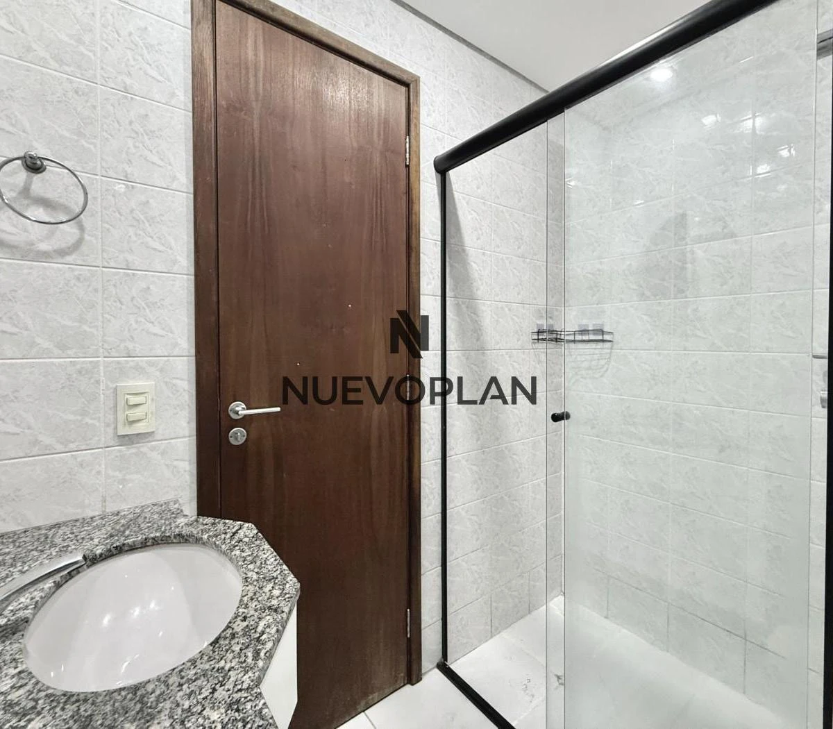 Park view in a one-bedroom apartment, 34 m² — photo 7